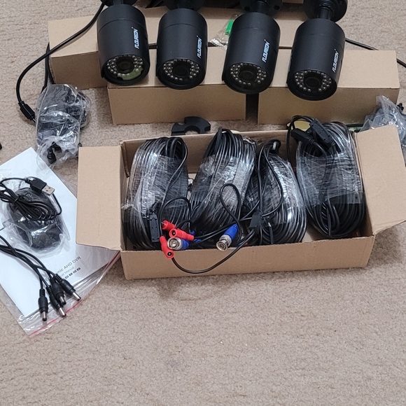 Security Camera Waterproof Outdoor Night Vision Wi - Picture 7 of 8